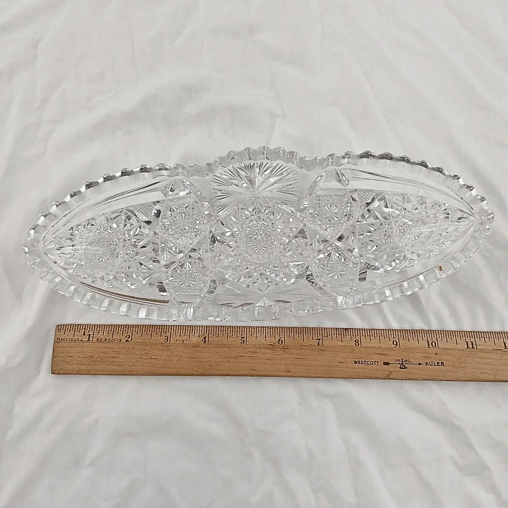 Unmarked elegant vintage